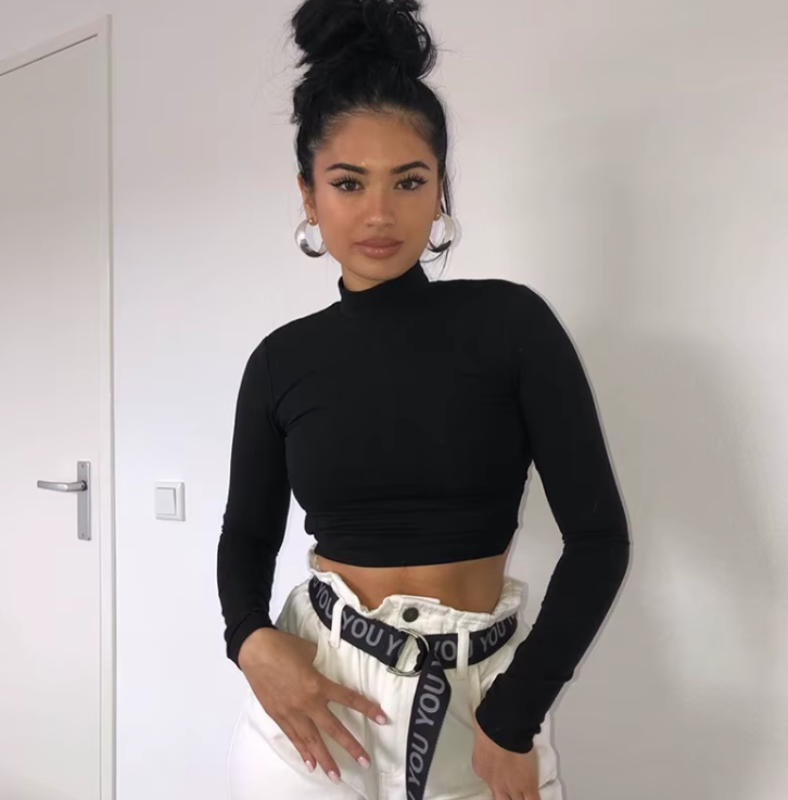 Black Long Sleeve Criss Cross Back Crop Top