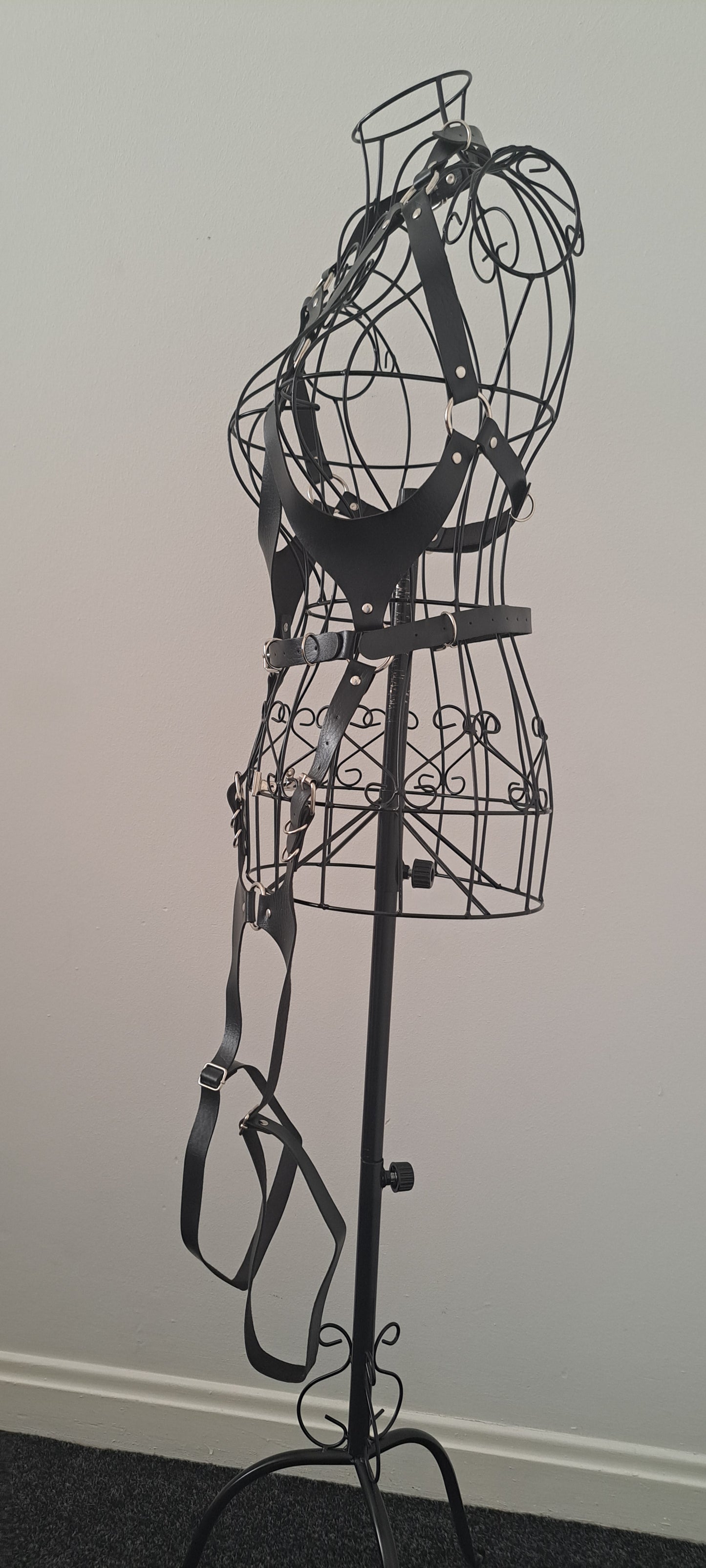 Addison Black Body Harness